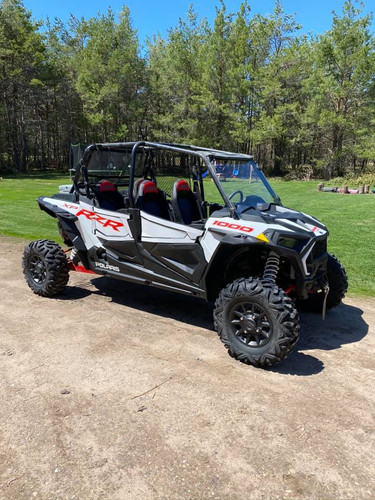 Rough Country’s Top 3 Best-Selling Polaris RZR Accessories