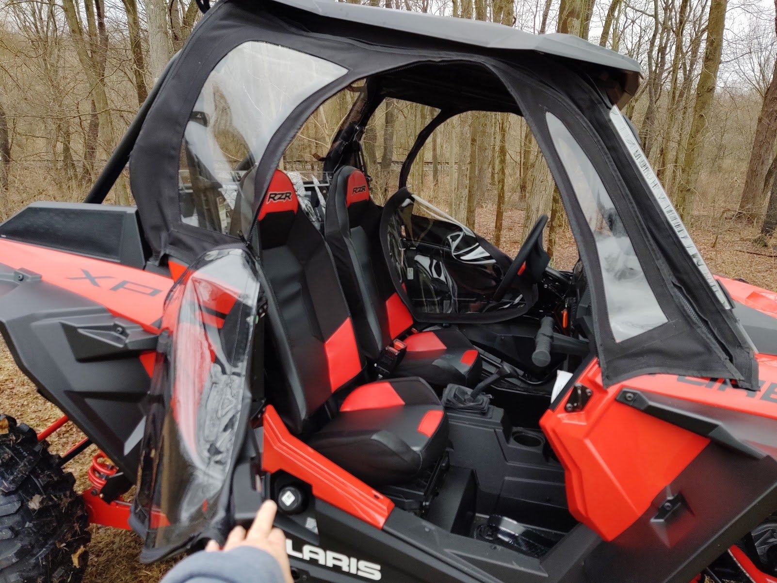 polaris_xp_turbo_s_doors_open_