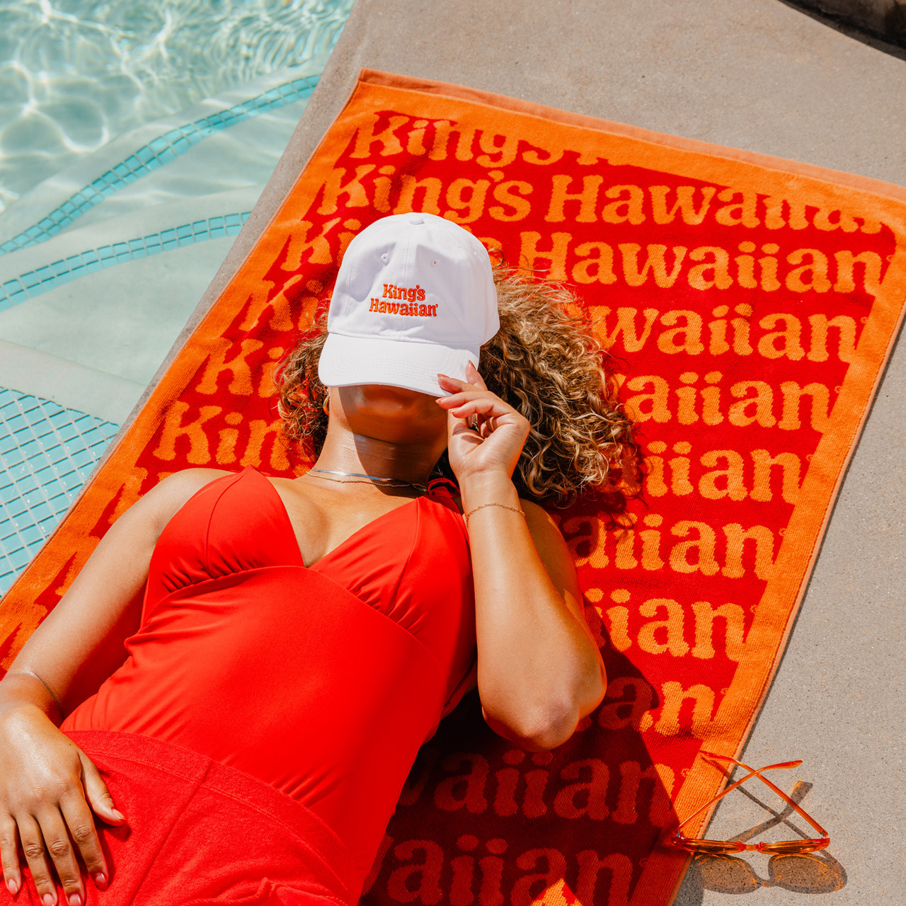 KING'S HAWAIIAN | King's Hawaiian Beach Towel