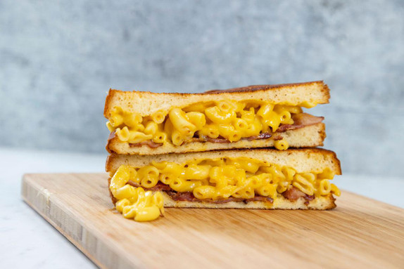 Bacon Mac ‘n Cheese Grilled Cheese