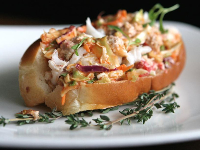 Dynamite Lobster Roll