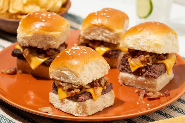 Bacon Cheeseburger Sliders