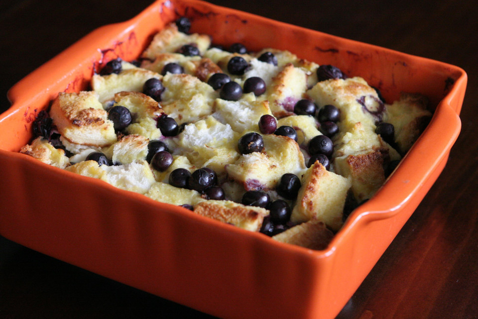 Blueberry Cream Cheese Breakfast Bake