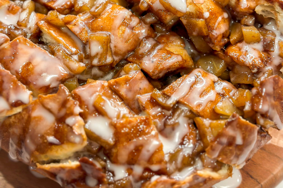 Pear Fritter Pull-Apart Bread