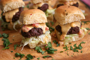 Spicy Queso Sliders Recipe: Fiery Flavor Explosion