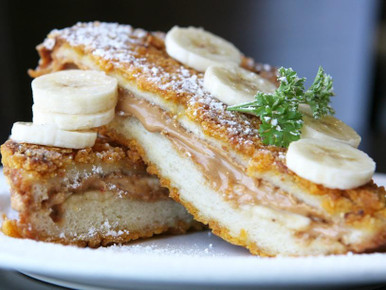 Peanut Butter Banana French Toast | King's Hawaiian