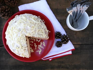 Luscious Eggnog Cake Recipe | King's Hawaiian
