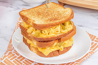 Hatch Chile Mac & Cheese Grilled Cheese