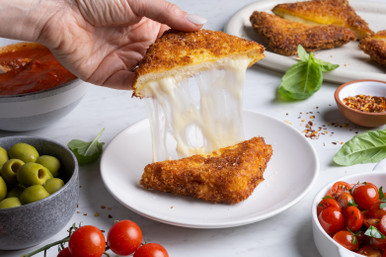 King's Hawaiian Mozzarella In Carozza: A Cheesy Delight