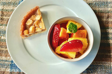 Big Island Bee's MACADAMIA HONEY, LIME AND GINGER SAUCE