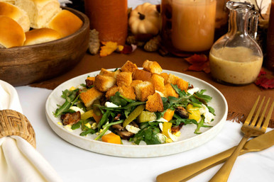 Garden Salad with King’s Hawaiian Croutons
