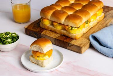 Egg Ham and Cheddar Breakfast Roll