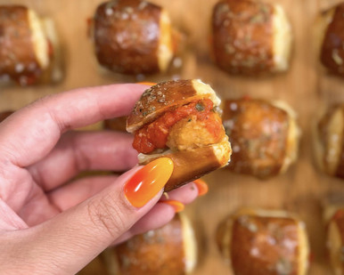 Mini Chicken Parm Pretzel Bites