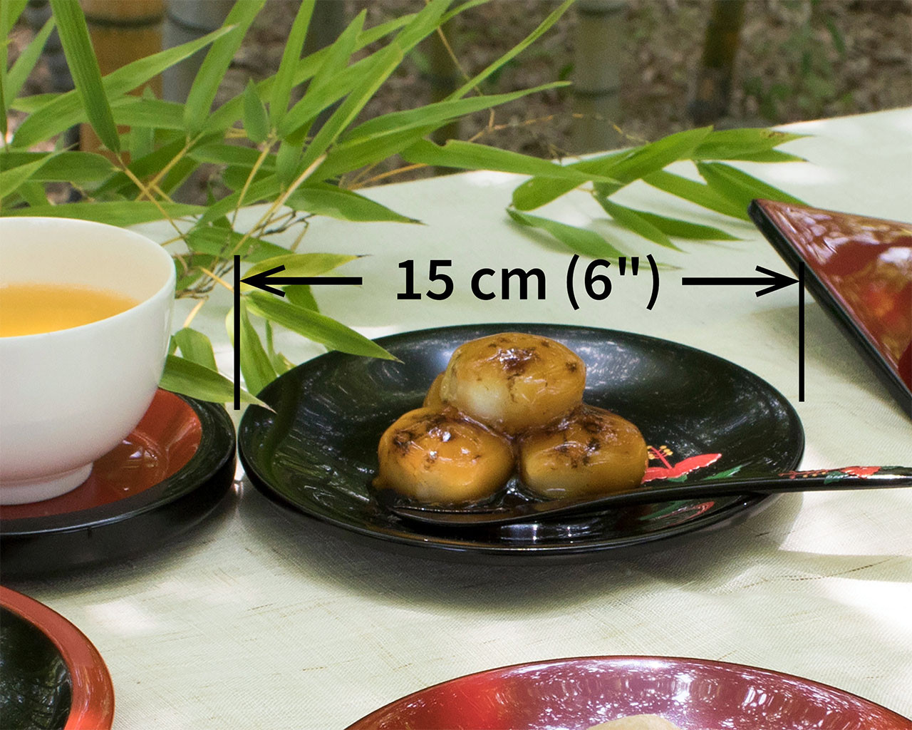 5-Piece Urushi Lacquer Dessert & Appetizer Plate Set, Hibiscus