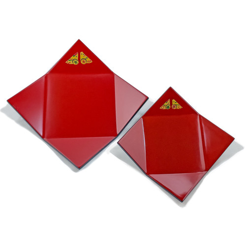 Red Origami-shaped Urushi Lacquer Plate with Japanese Quail Motif