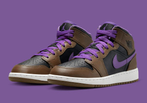 Nike Air Jordan 1 Mid Big Kid's "Palomino/Wild Berry/White" Unisex Nike Air Jordan 1 Mid Big Kid's "Palomino/Wild Berry/White" Unisex