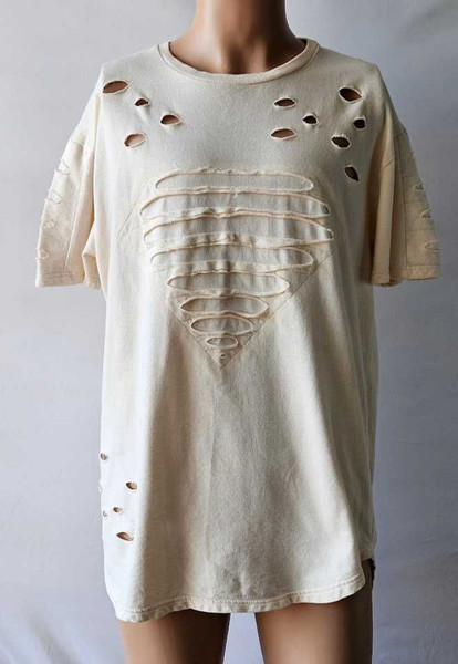 Krome Men’s XL Distressed Cream T-Shirt – Cut Out Slash Design Krome Men’s XL Distressed Cream T-Shirt – Cut Out Slash Design
