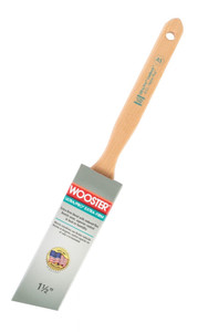 Wooster Genuine 1.5" Ultra/Pro Extra-Firm Angle Sash Paintbrush W4153-1.5 - view 3