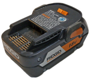 Ridgid 18-Volt Lithium Ion 4-Amp/Hour Battery Pack R840087 # 130218009 Ridgid 18-Volt Lithium Ion 4-Amp/Hour Battery Pack R840087 # 130218009