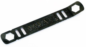 DeWalt DWE575 Replacement Circular Saw Blade Wrench # N082690 - view 3