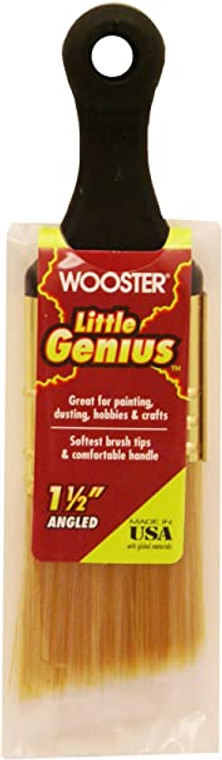 Wooster Genuine 1.5" Little Genius Short Handle Angle Paintbrush # Q3222-1.5