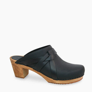 Sanita Women's Manuella Clog - Black