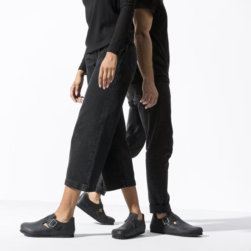 Birkenstock London Black Oiled Leather Shoe | Unisex - Simply