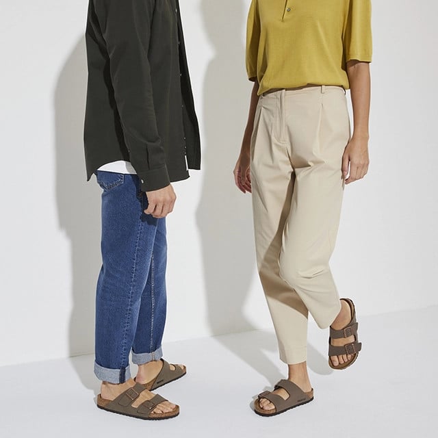 Birkenstock Arizona Sandal – Birkibuc Mocha – Unisex