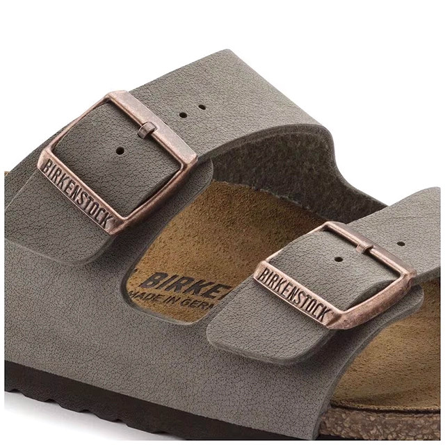 Birkenstock Arizona Sandal – Birkibuc Stone – Unisex