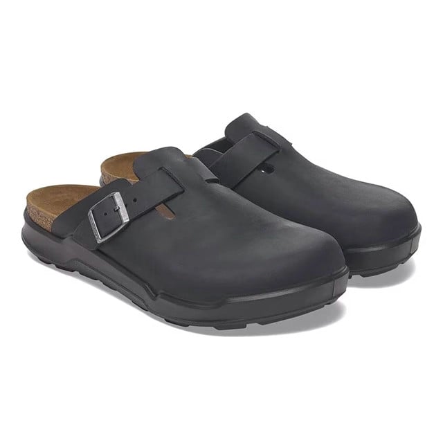 Birkenstock Boston Clog – Rugged Black Oiled Leather – Men’s