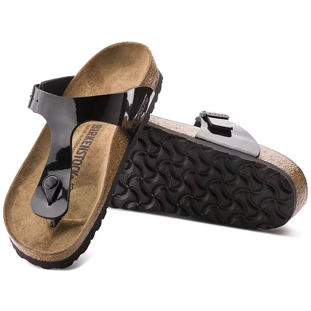 Birkenstock Gizeh Sandal – Birko-Flor Black Patent – Women’s