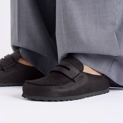 Birkenstock Naples 2.0 Clog – Black Oiled Leather – Men’s