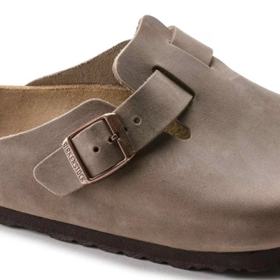 Birkenstock Boston Clog – Tobacco Brown Oiled Leather – Unisex