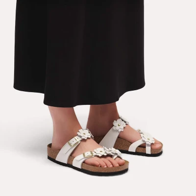 Birkenstock Mayari Flower Sandal – White – Women's