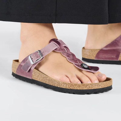 Birkenstock Gizeh Braided Sandal – Lavender Oiled Leather – Women’s