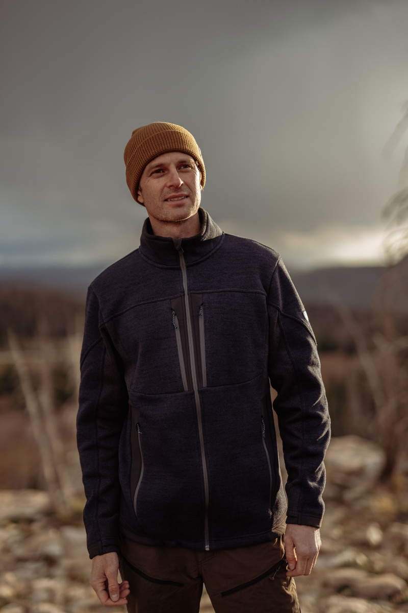 FLEECE