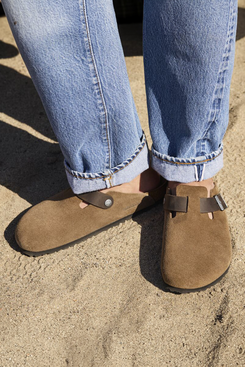 CLOGS