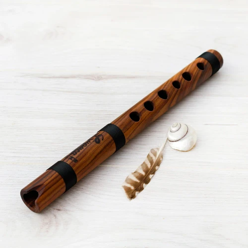 wooden quenilla flute made in jacaranda and tuned in Do