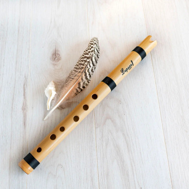 ergonomic_flute_from_bamboo___