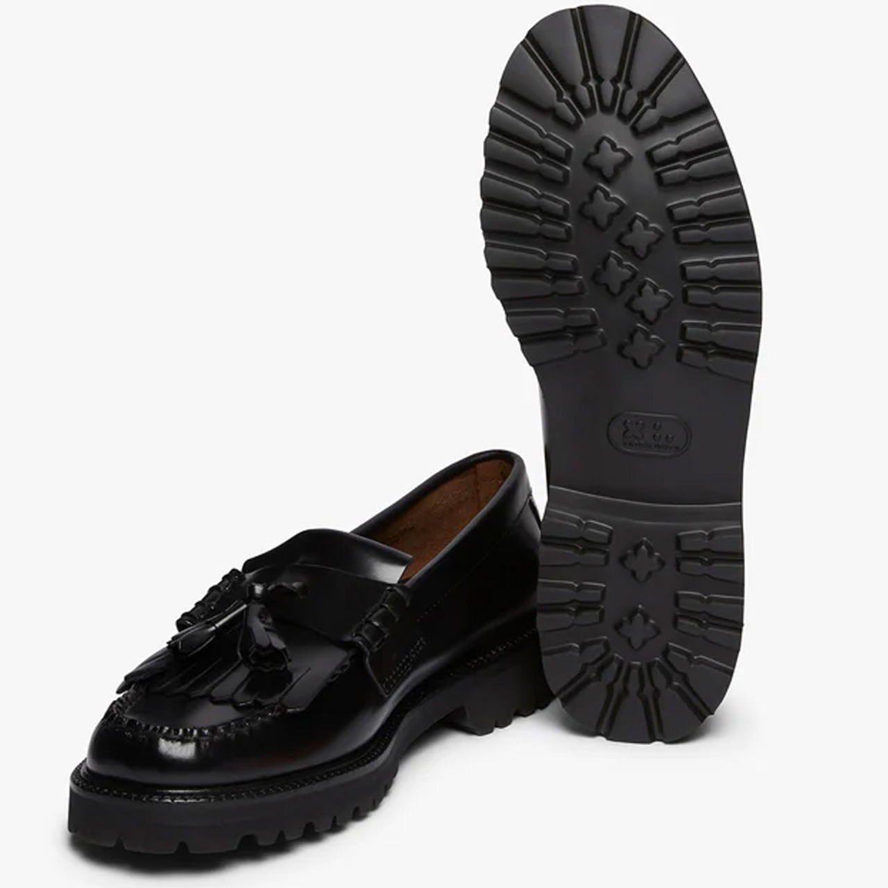 Bass Weejuns Layton 90s Mod Kiltie Loafers in Black