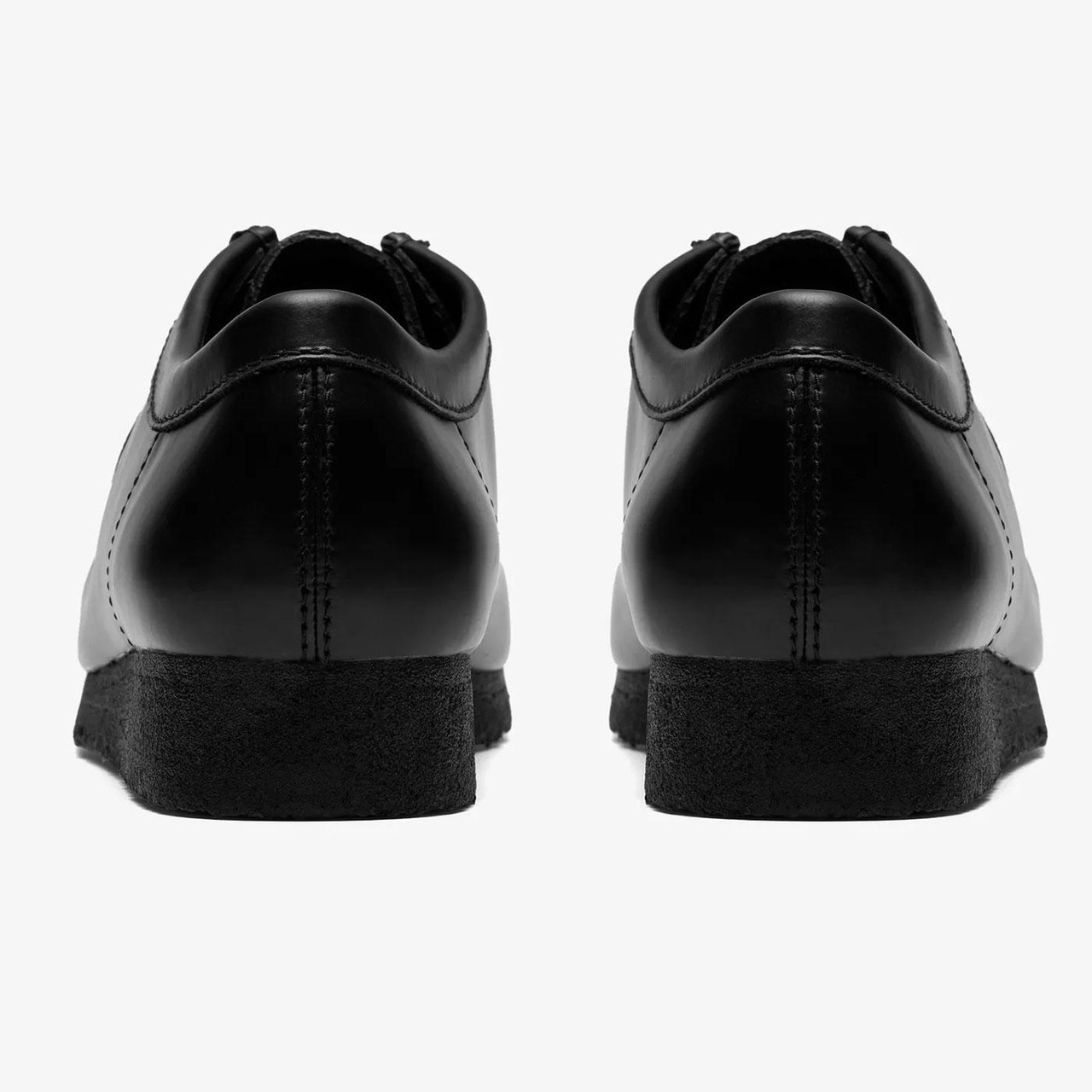 Clarks Originals Wallabee Mod Tassel Shoes in Black Hi-Shine Leather
