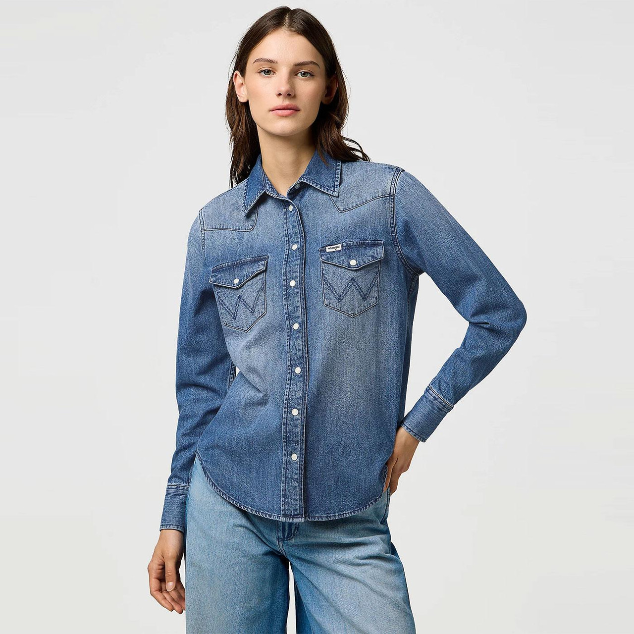 Wrangler Heritage Denim Shirt Women's Light Hand Vintage Wash