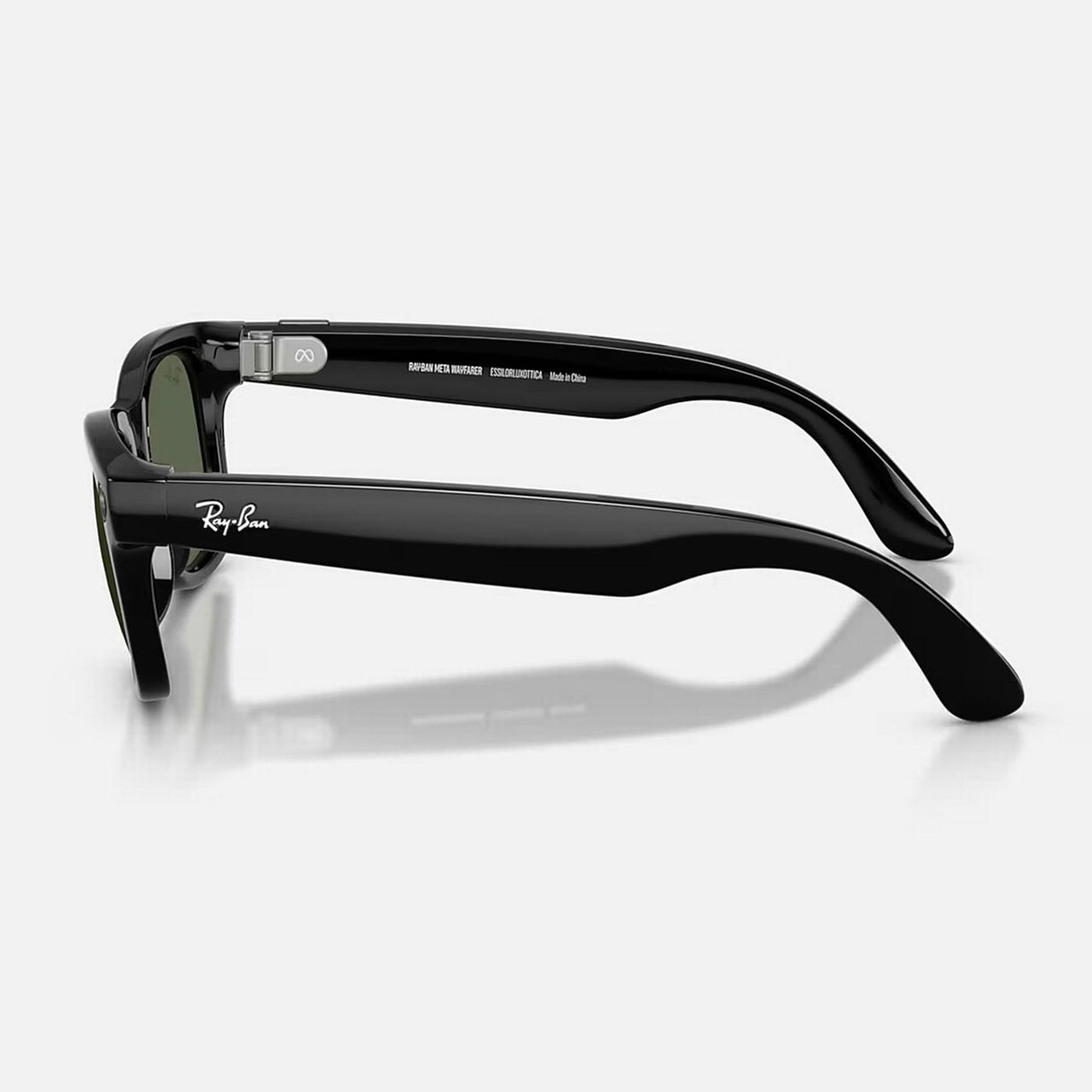 Side arms on Ray-Ban Meta Wayfarer Ai Smart Sunglasses
