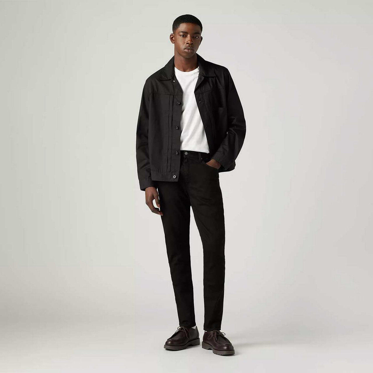 Levi's 512 Slim Taper Denim Jeans in Nightshine Black