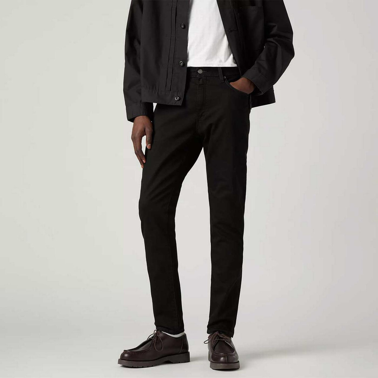 Levi's 512 Slim Taper Denim Jeans in Nightshine Black