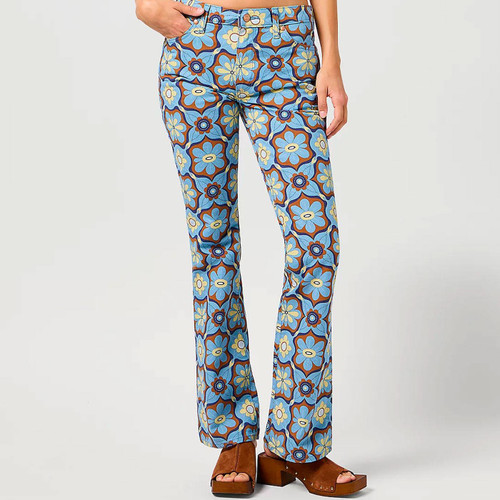 Wrangler Women's Mid Rise Boot Cut Retro 70s Floral Print Jeans