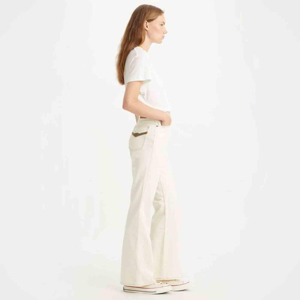 Levi's Women's Movin On 70s High Flares in Sunny Cream A46910000
