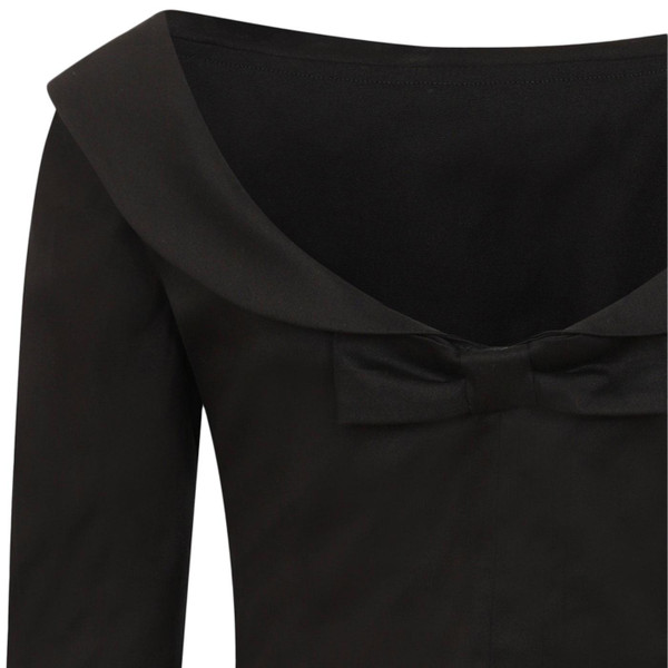 Collectif Womenswear Cordelia 3/4 Sleeve Top in Black
