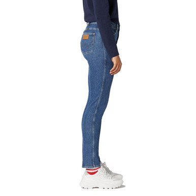 wrangler women's stonewashed retro skinny jeans indigo mid