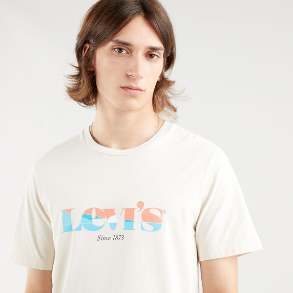 Levi's Modern Vintage Logo Regular Fit Graphic Logo Men's Retro Tee in Oatmeal